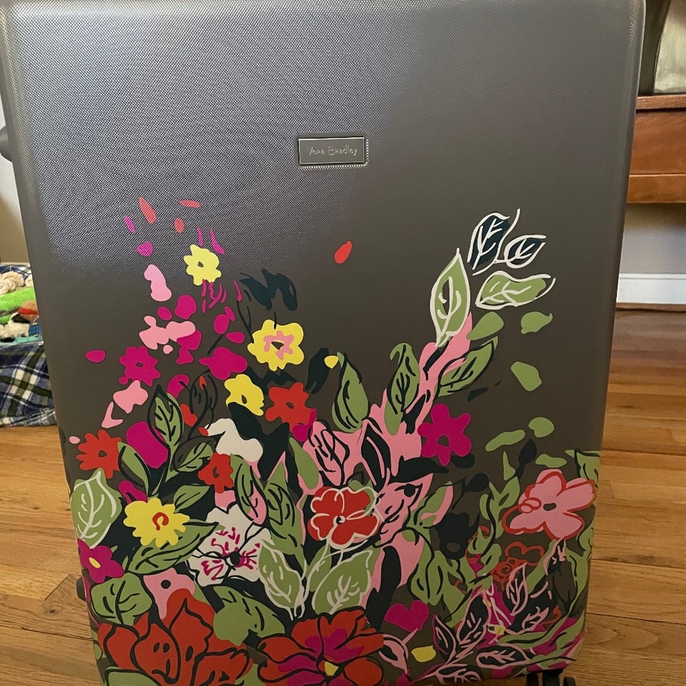 Vera Bradley Hardside XL Spinner
